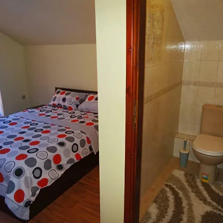 Underelephant Guest house